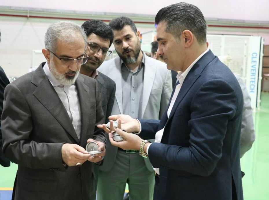 مدیر عامل بانک صنعت و معدن در سفر به استان گیلان مطرح کرد؛ دكتر خورسندیان: حمایت از واحدهای تولیدی، كلید رشد پایدار اقتصادی و مهار تورم است/ انجام تعهدات این بانك در پرداخت وام مسكن، ازدواج و فرزندآوری