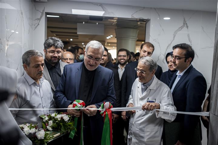 در مراسمی با حضور وزیر بهداشت و مدیرعامل سازمان تأمین‌اجتماعی انجام شد؛ بهره‌برداری از شش پروژه توسعه خدمات در بیمارستان شهید دکتر لبافی‌نژاد