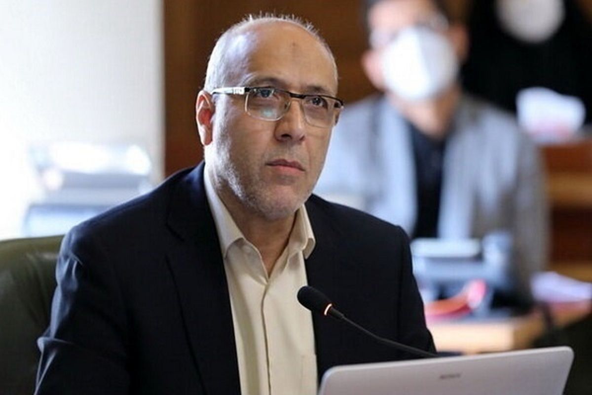 رییس کمیسیون حمل و نقل شورای شهر تهران: ۶۰ درصد از جرائم رانندگی در هر شهر باید به شهرداری پرداخت شود