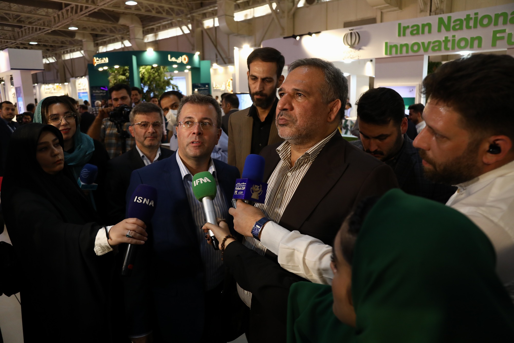 معاون امور مجلس معاونت علمی مطرح کرد؛ جان دوباره شرکت‌های بخش خصوصی با تصویب قانون جهش تولید دانش‌بنیان