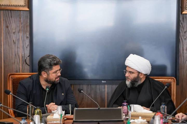 میرهاشم موسوی در دیدار رئیس سازمان تبلیغات اسلامی اعلام کرد: دستاوردهای حوزه تأمین‌اجتماعی، مرهون همت و تلاش مجدانه رئیس‌جمهور شهید در راهبری این تحولات بوده است