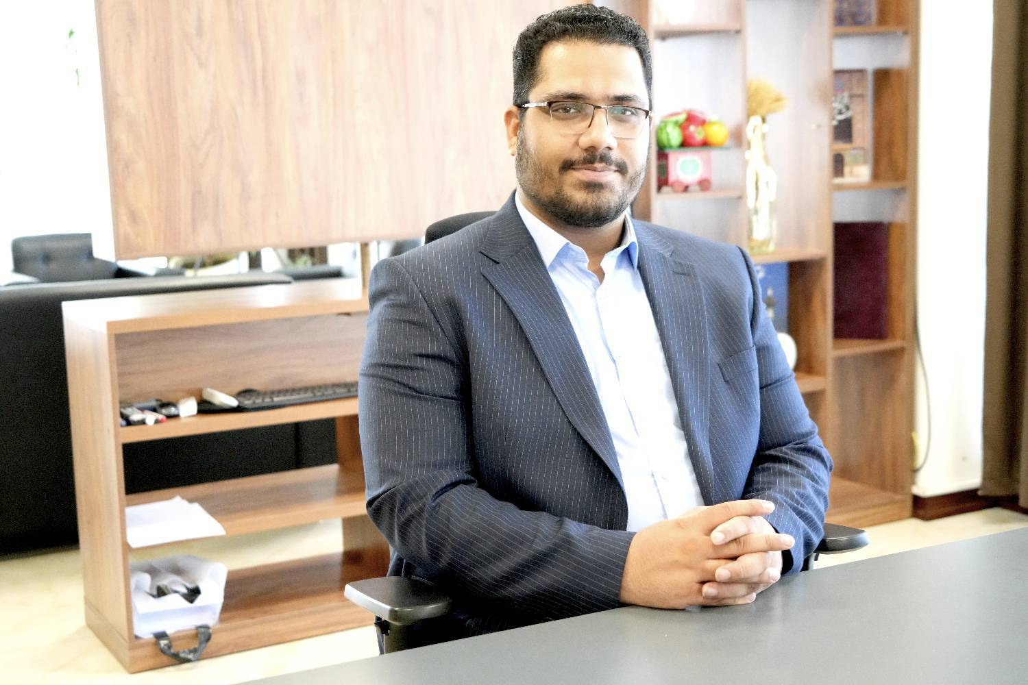 مدیرعامل سازمان مدیریت میادین میوه و تره‌بار شهرداری تهران اعلام کرد:  مصوبه ستاد تنظیم بازار، دلیل توقف عرضه برنج درجه یک ایرانی در میادین و بازارهای میوه و تره‌بار