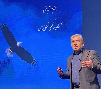 مدیر عامل بانک اقتصاد نوین: خدمات جدید و به روز پاسخ روشن ما به نیازهای مشتریان است