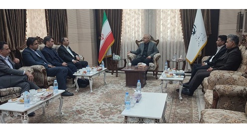 حضور دبیرکل سندیکای بیمه‌گران ایران در محل حادثه بندر شهید رجایی و دیدار با استاندار هرمزگان